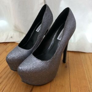 Sliver glitter Steve Madden pumps